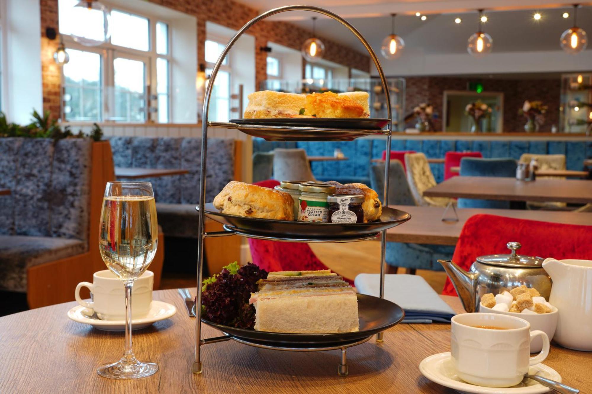 Gomersal Park Hotel & Dream Spa エクステリア 写真