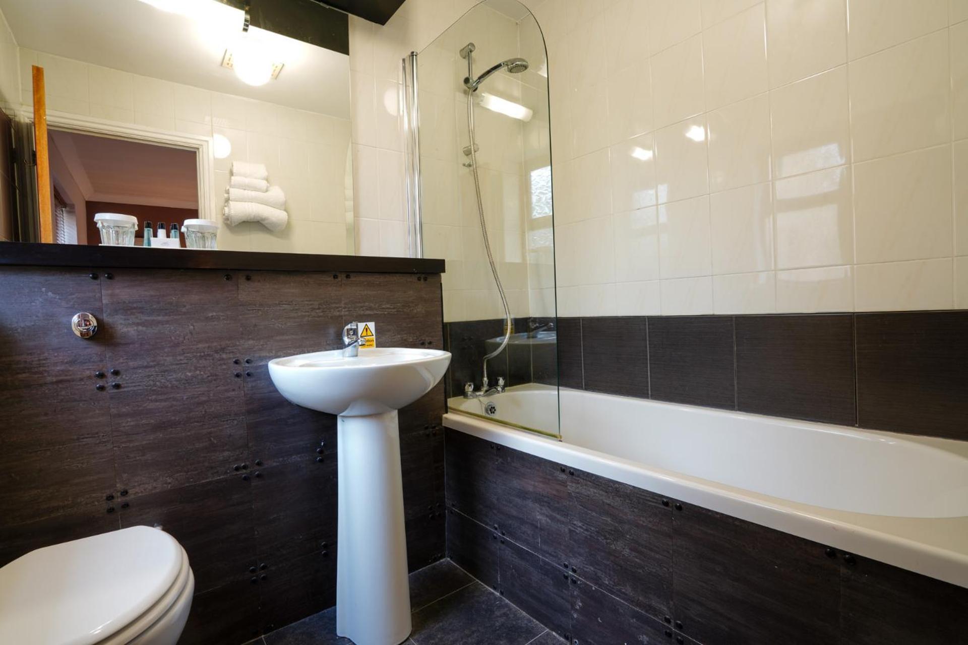 Gomersal Park Hotel & Dream Spa エクステリア 写真
